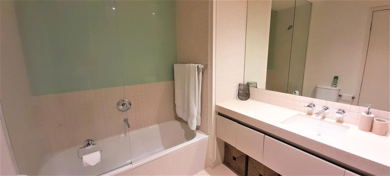 Beautiful Apartment 100Mts Near The Beach In Port Melburne Exterior foto